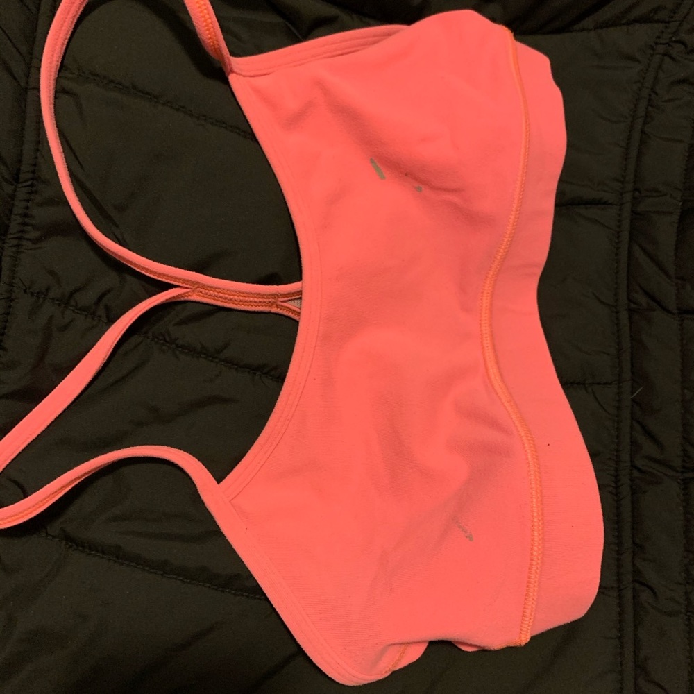 Size 8 lululemon bra